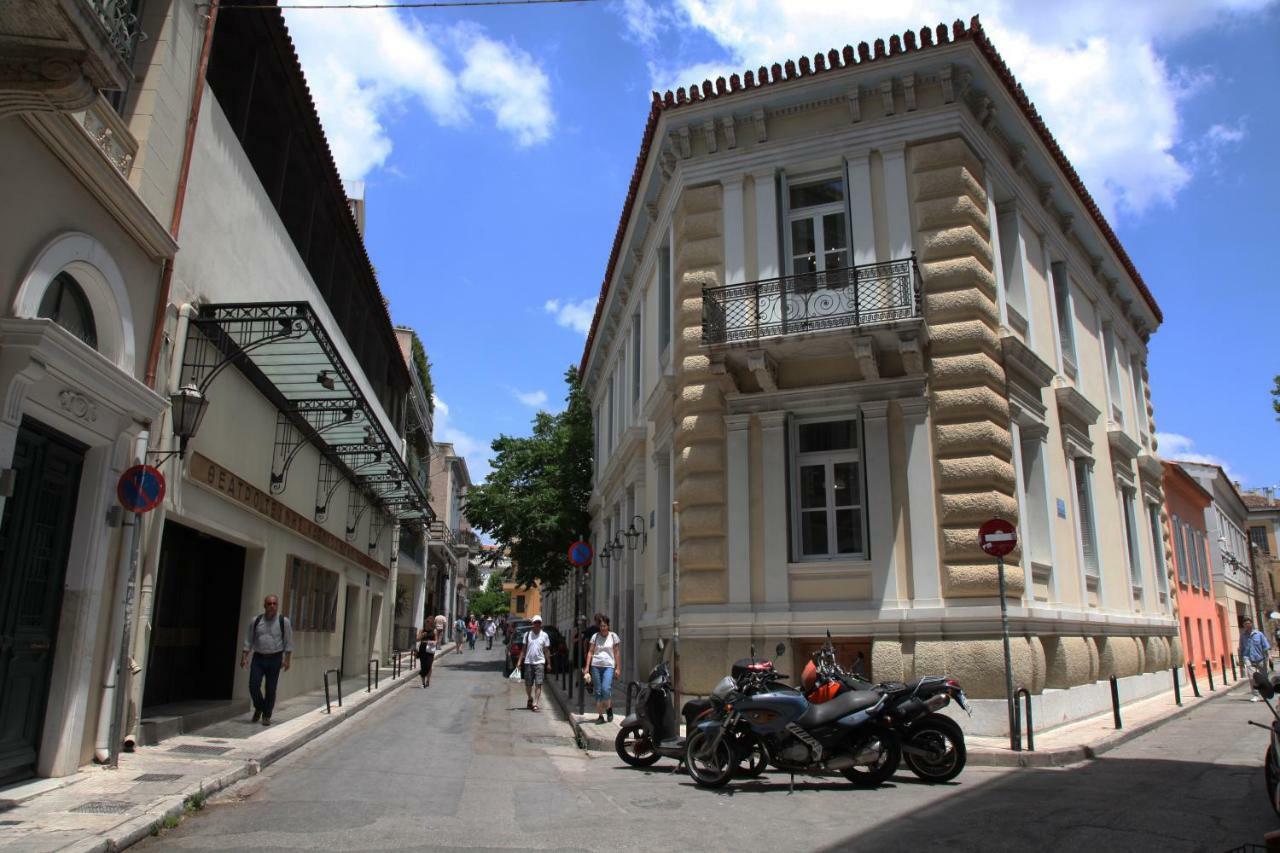 Stylish Studio Below The Acropolis Atenas Exterior foto